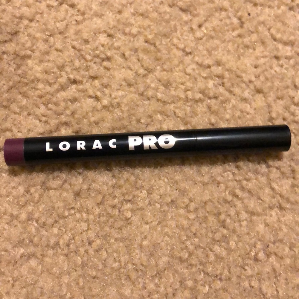 Lorac pro lipstick